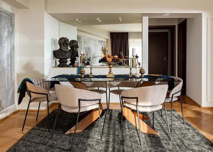 Apartment Qult - Monarch