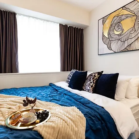 Apartment Qult - Monarch *